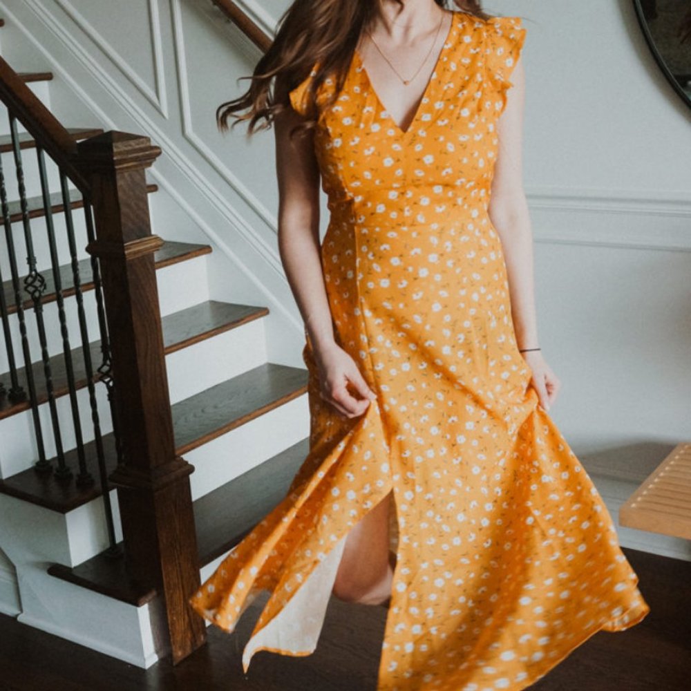 Final sale! Open back chiffon dress - Picture 5 of 14
